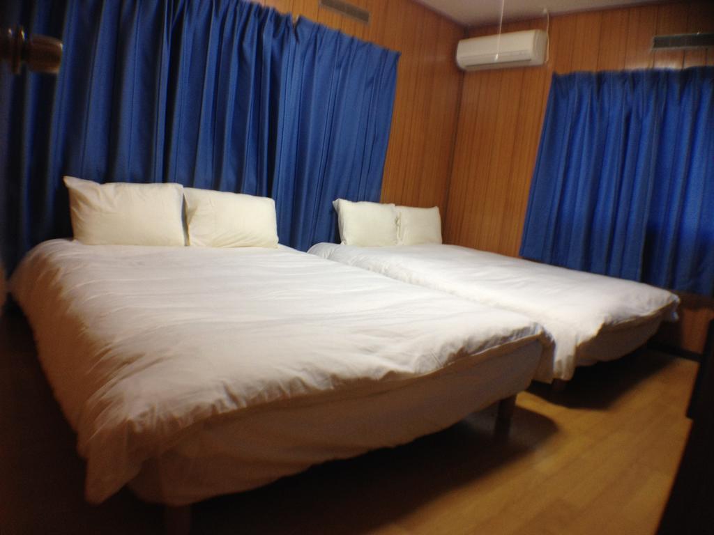 Family Resort Apartment Funabasi Kültér fotó